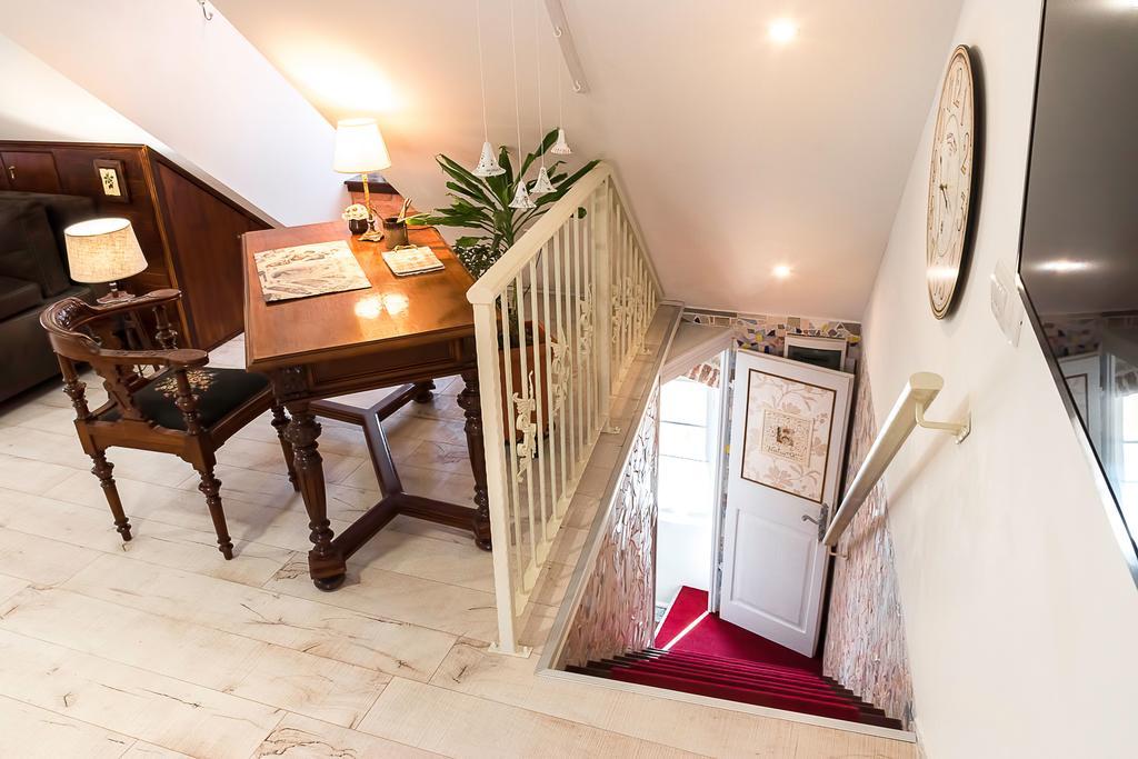 Boutique Cardea Hotell Split Exteriör bild