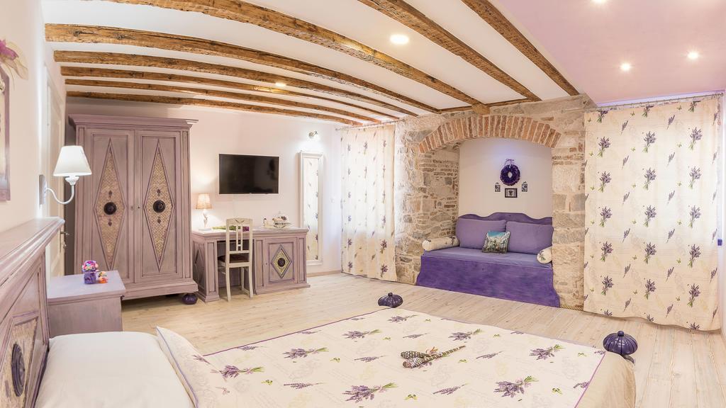 Boutique Cardea Hotell Split Exteriör bild